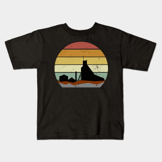 Mine Shaft Sunset Kids T-Shirt by Bruce Brotherton